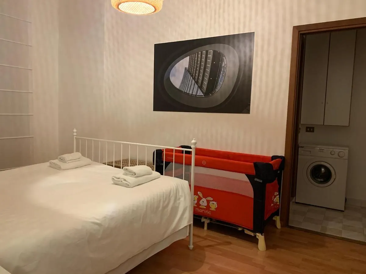 Apartamento Cozy Central Flat - Porta Romana - Duomo Milão